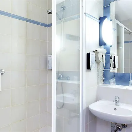 Campanile Toulon - La Seyne Sur - Sanary 3* Six-Fours-les-Plages