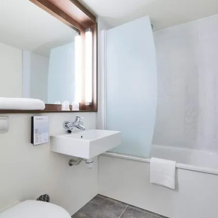 Campanile Toulon - La Seyne Sur - Sanary Hotel