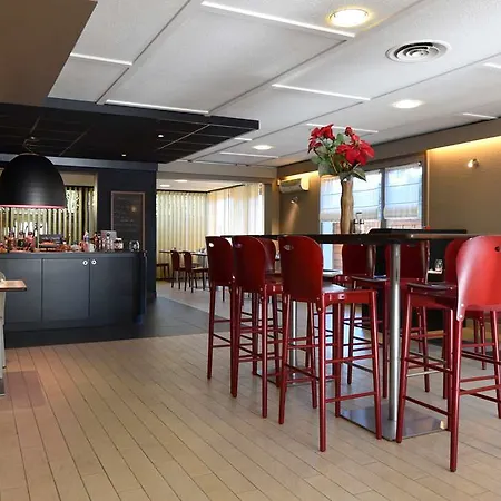Otel Campanile Toulon - La Seyne Sur - Sanary 3*