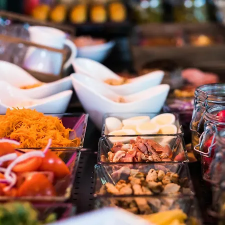 Campanile Toulon - La Seyne Sur - Sanary Hotel Six-Fours-les-Plages